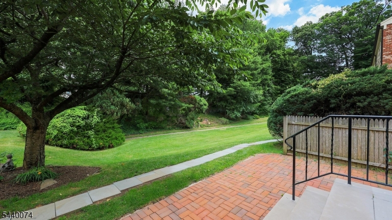 Cowperthwaite Square - Residential