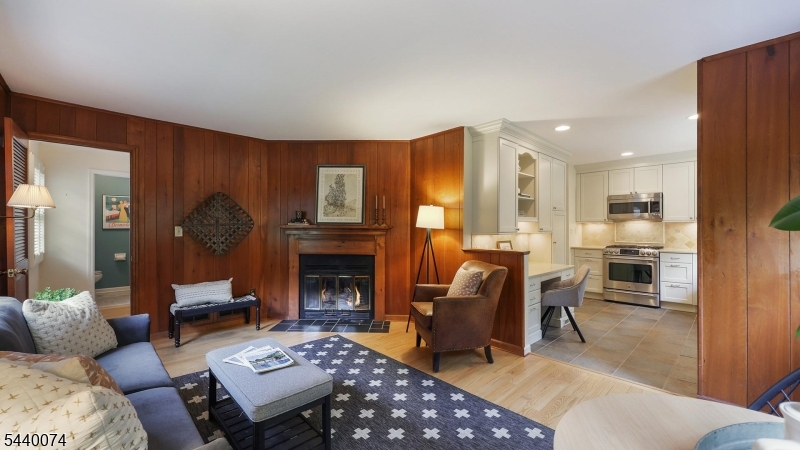 Cowperthwaite Square - Residential
