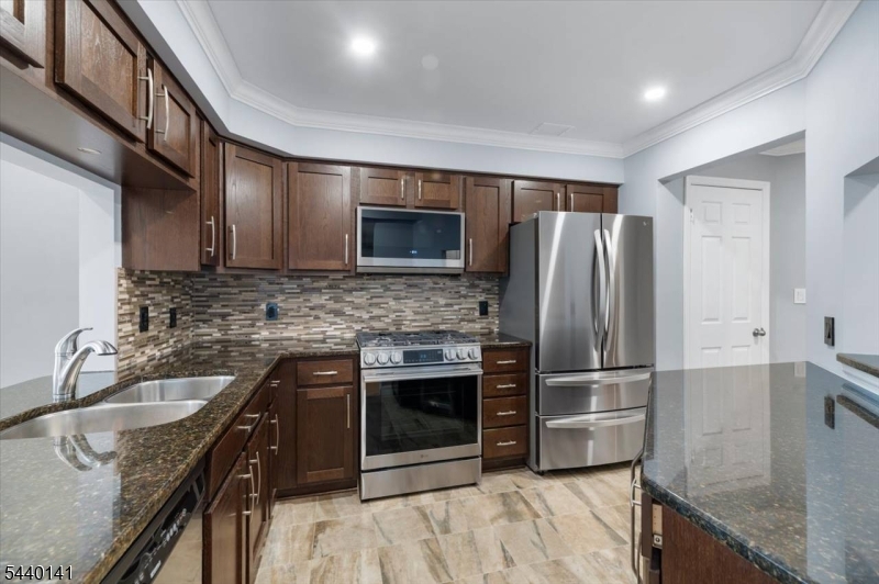 Garret Heights - Residential