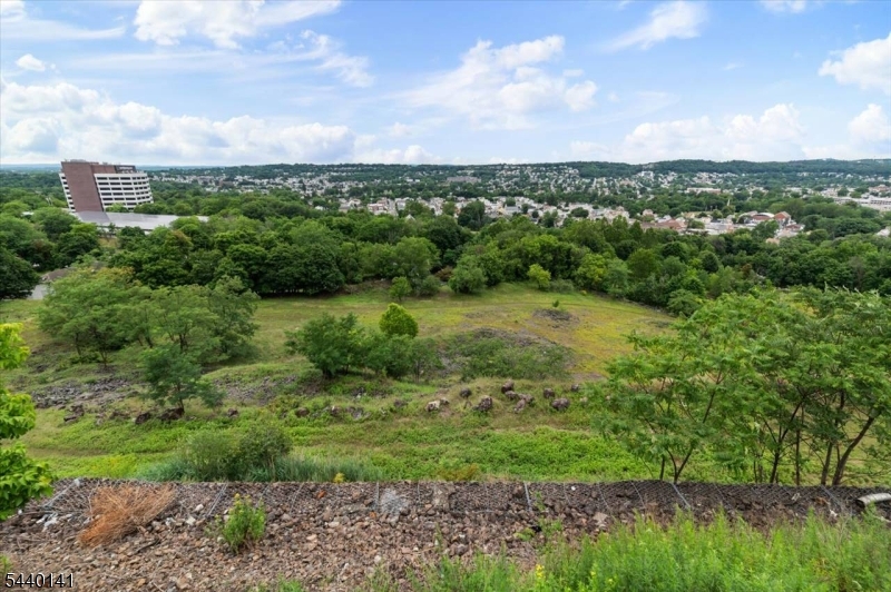 Garret Heights - Residential