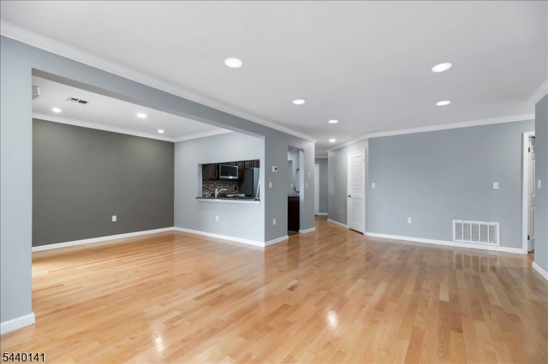 Garret Heights - Residential