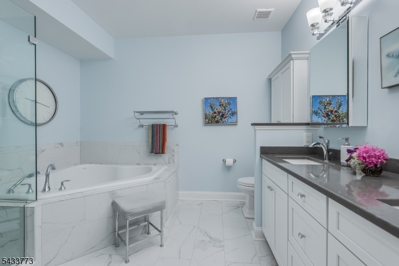 Four Seasons Readington - Residential