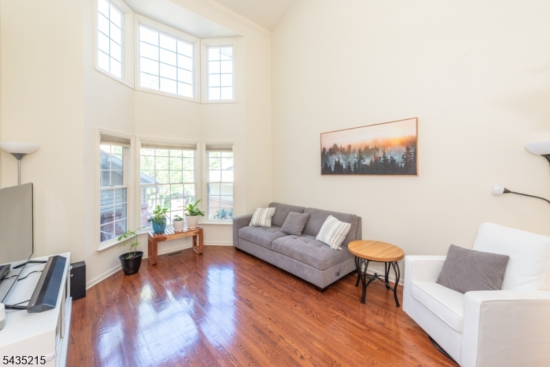 Roseland Glen - Residential