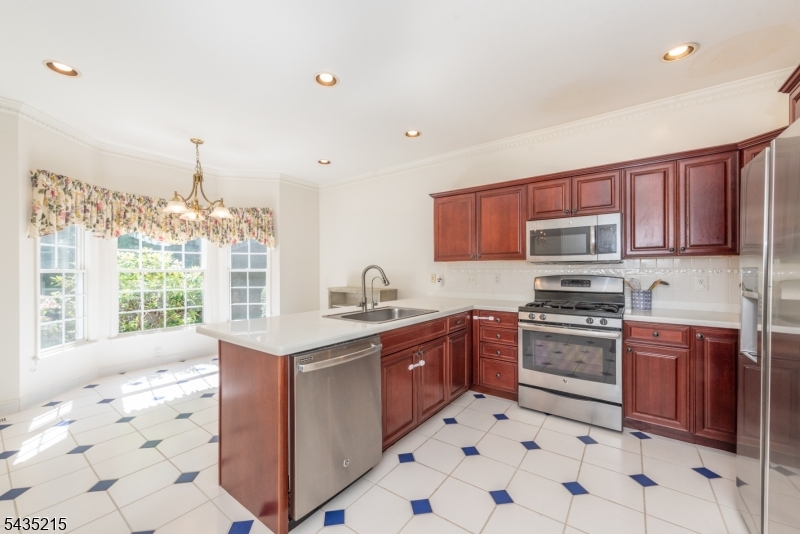 Roseland Glen - Residential