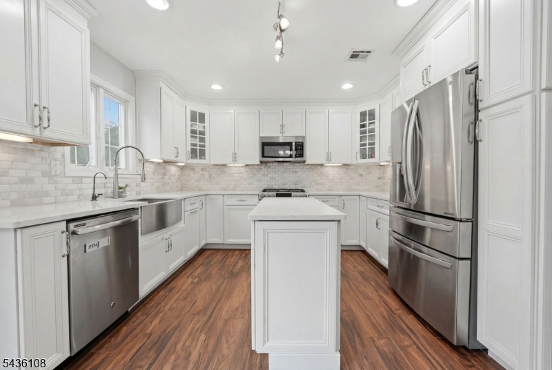 Stone Hill Village - Residential