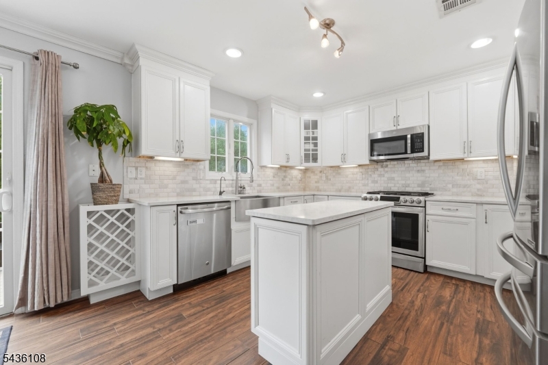 Stone Hill Village - Residential