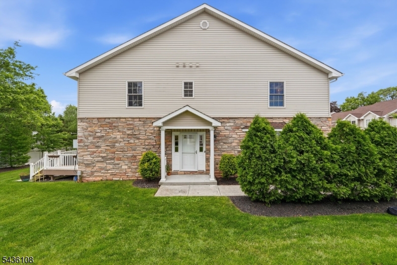 Stone Hill Village - Residential