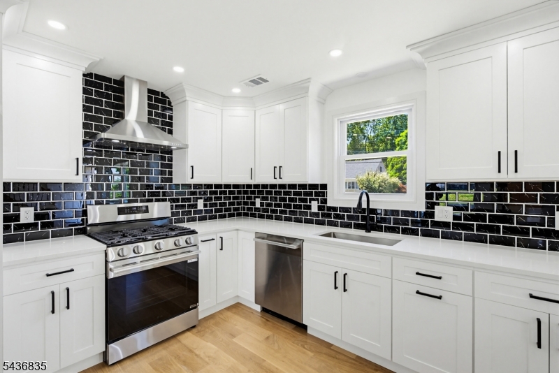 Parlin - Residential