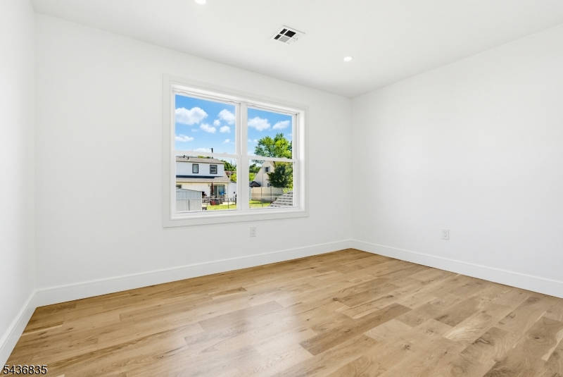 Parlin - Residential