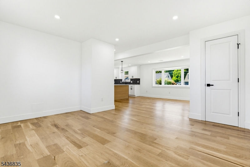 Parlin - Residential