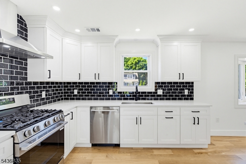 Parlin - Residential