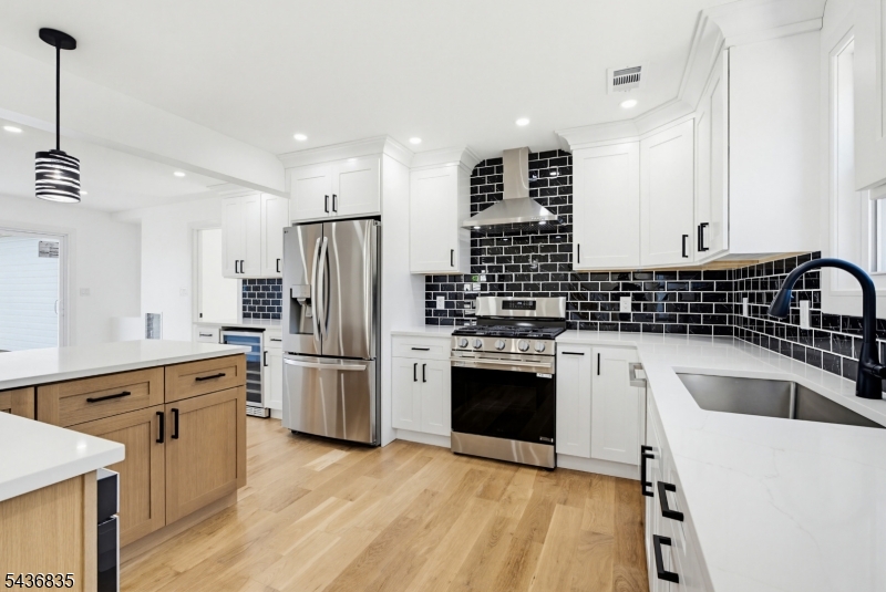 Parlin - Residential