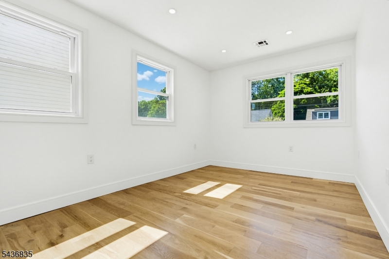 Parlin - Residential