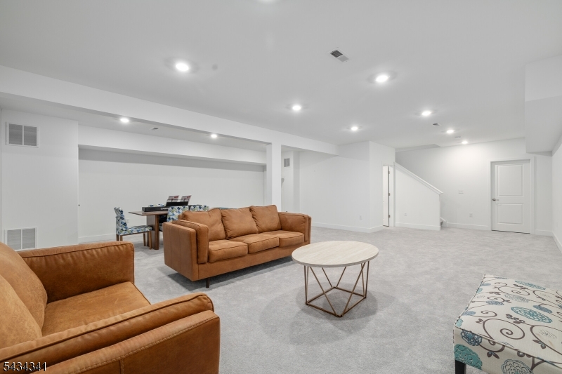 Collection at Morris Plains - Residential