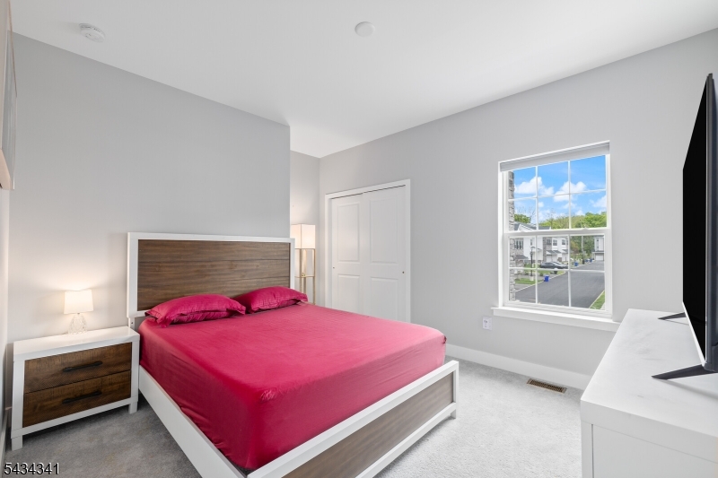 Collection at Morris Plains - Residential