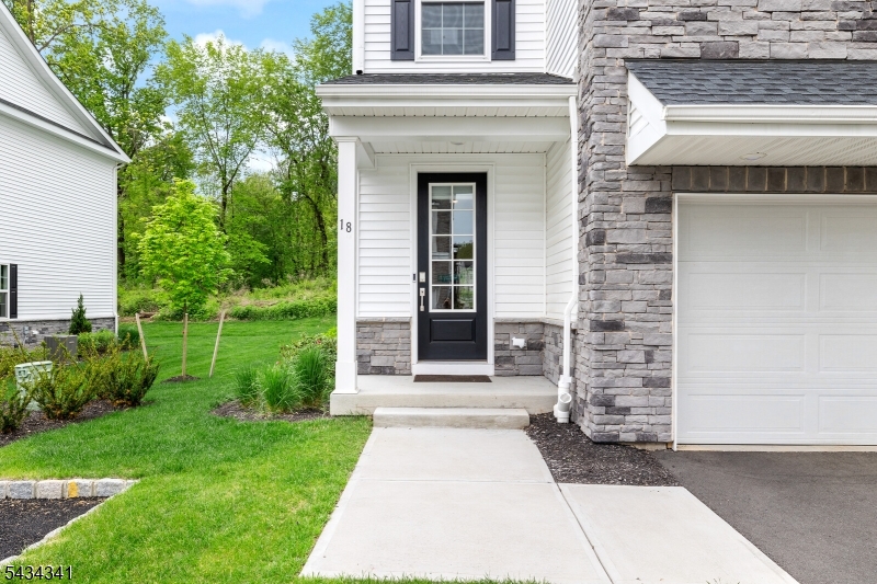 Collection at Morris Plains - Residential
