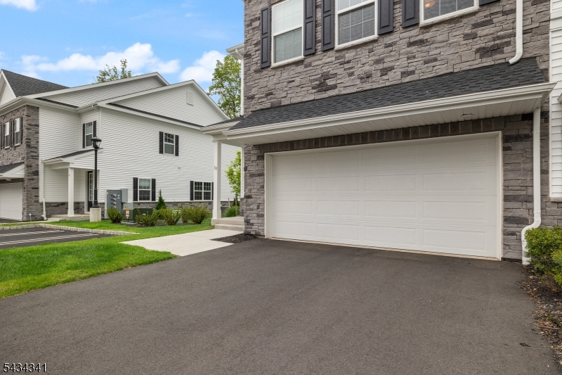 Collection at Morris Plains - Residential