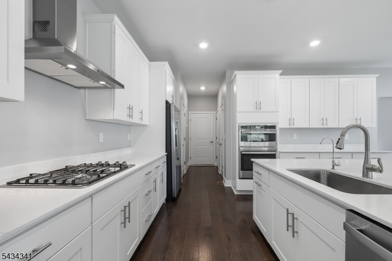 Collection at Morris Plains - Residential