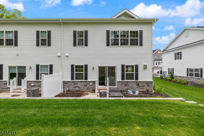 Collection at Morris Plains - Residential