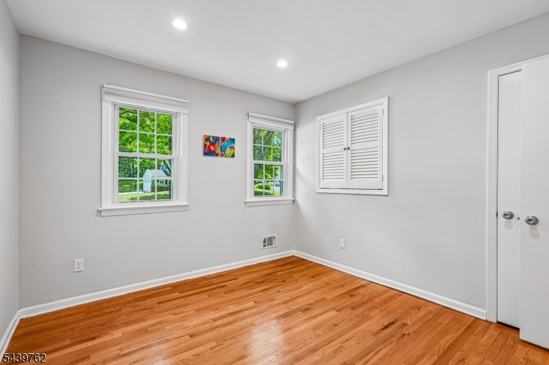 Murray Hill - Residential