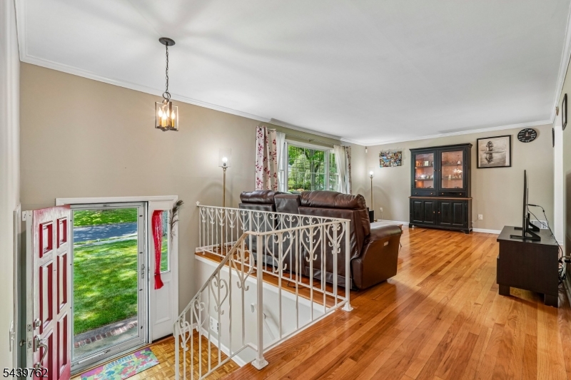 Murray Hill - Residential