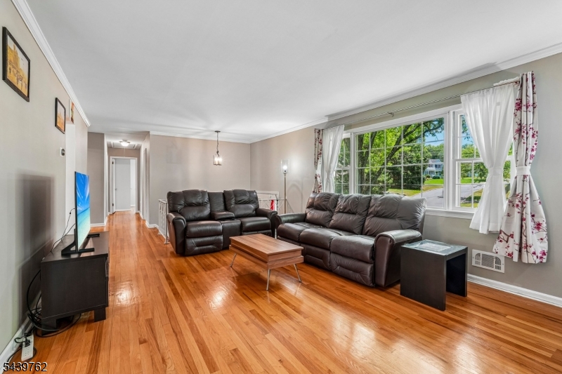 Murray Hill - Residential