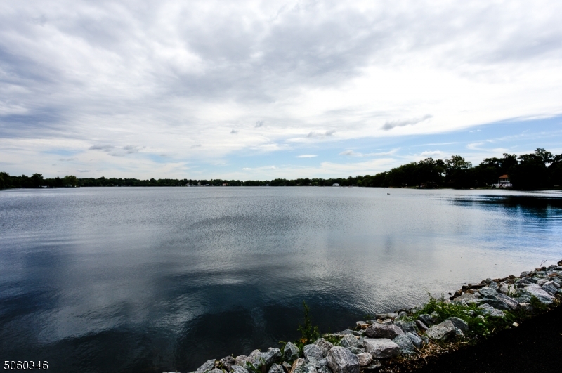 Lake Parsippany - Residential