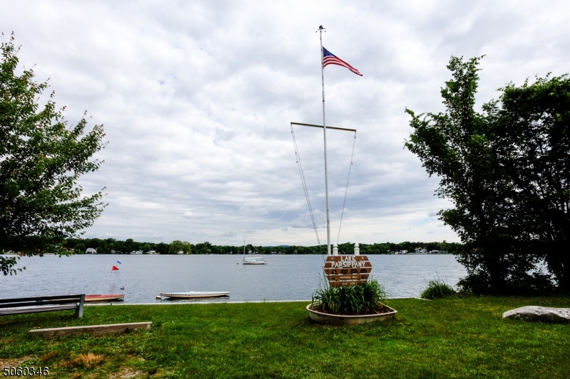 Lake Parsippany - Residential