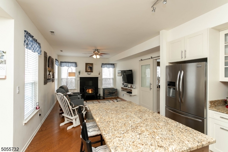 SEASONS GLENN - Residential