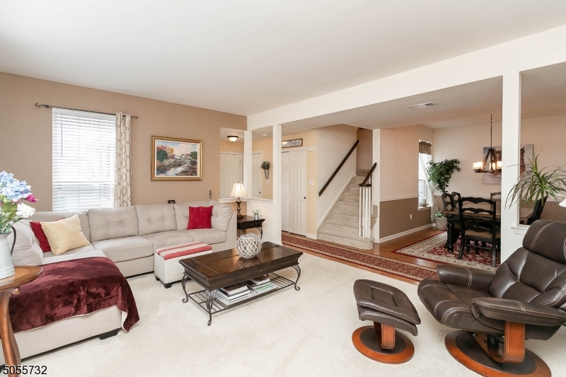 SEASONS GLENN - Residential