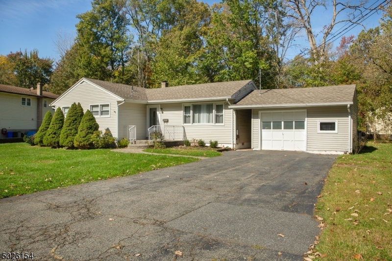 Lake Parsippany - Residential