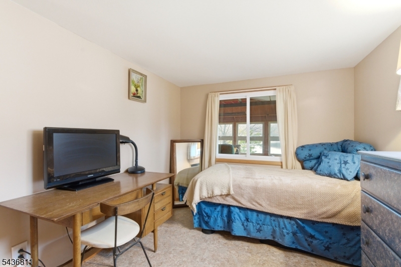 Crandon Lake - Residential