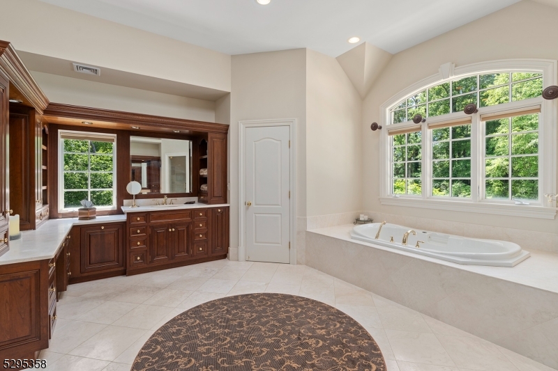 Legacy Estates - Residential