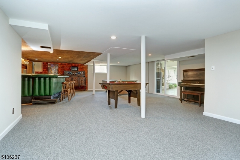Rainbow Lakes - Residential