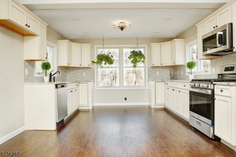 Rainbow Lakes - Residential