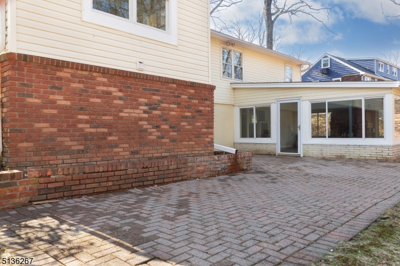 Rainbow Lakes - Residential