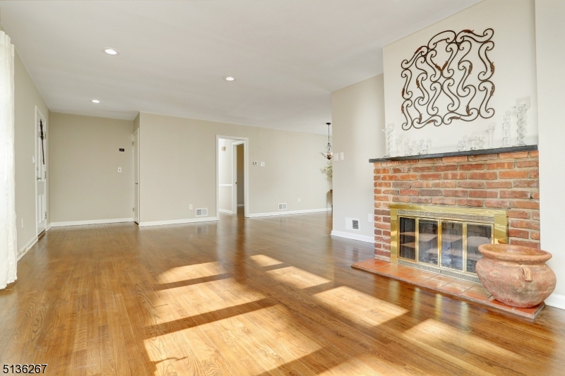 Rainbow Lakes - Residential