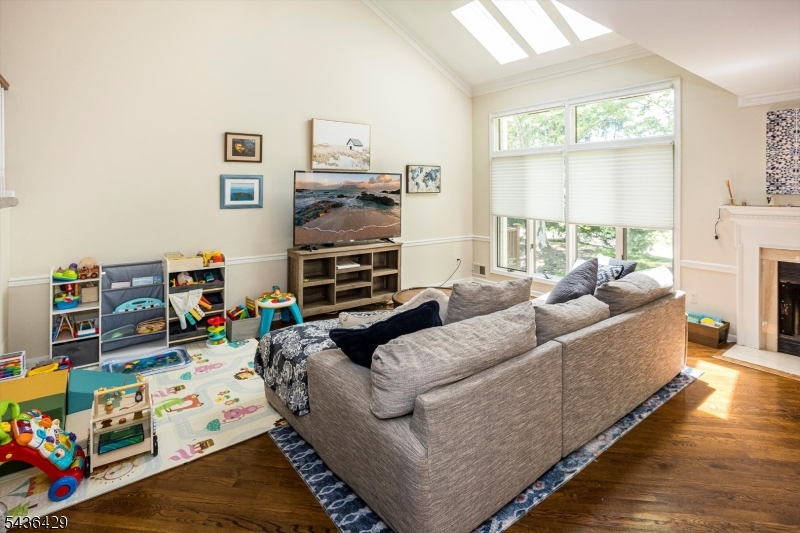 Longview - Residential Lease