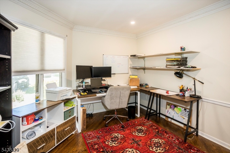 Longview - Residential Lease