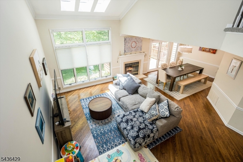 Longview - Residential Lease
