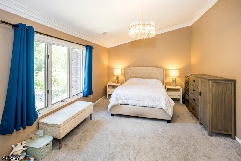 Longview - Residential Lease