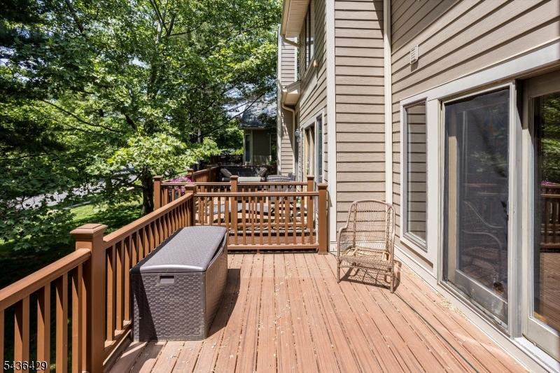Longview - Residential Lease