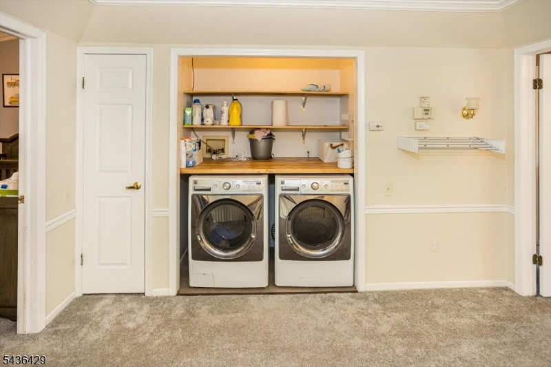 Longview - Residential Lease