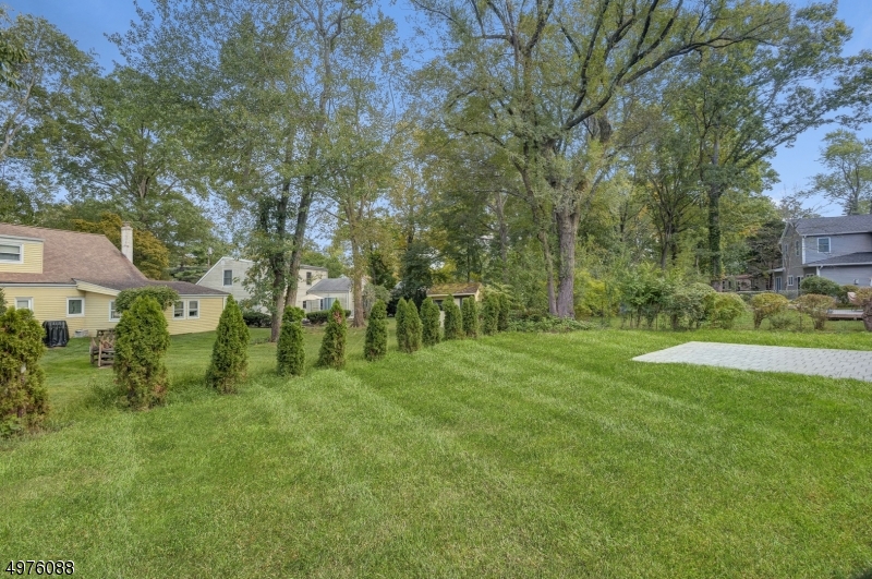 Hillside - Residential