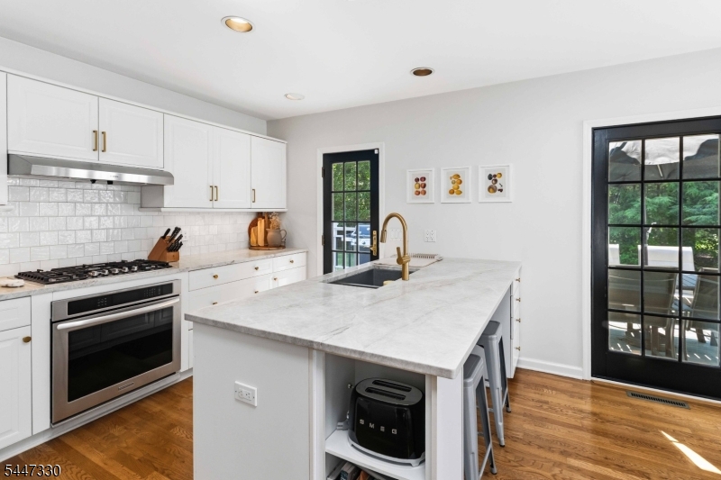 Convent Station - Residential