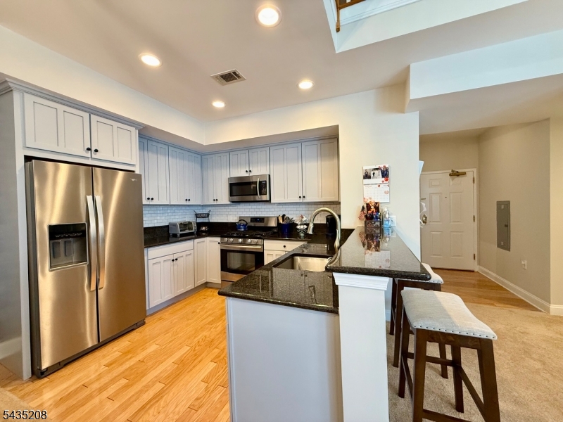 The Grande at Riverdale - Residential
