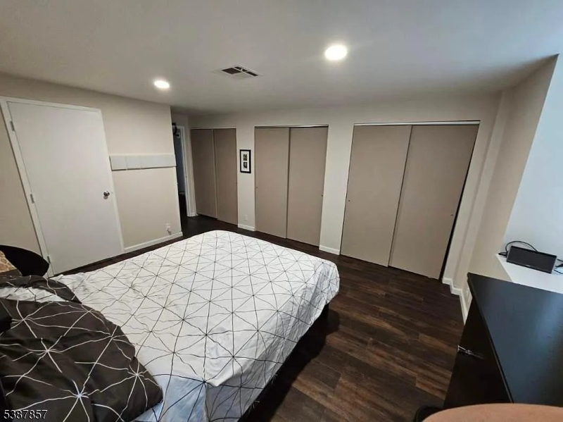 54 W Cherry - Residential