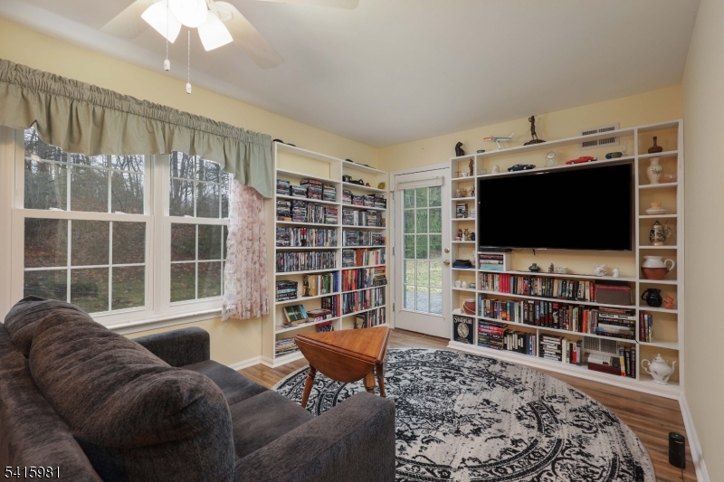 Lake Ridge Adult Community - Residential