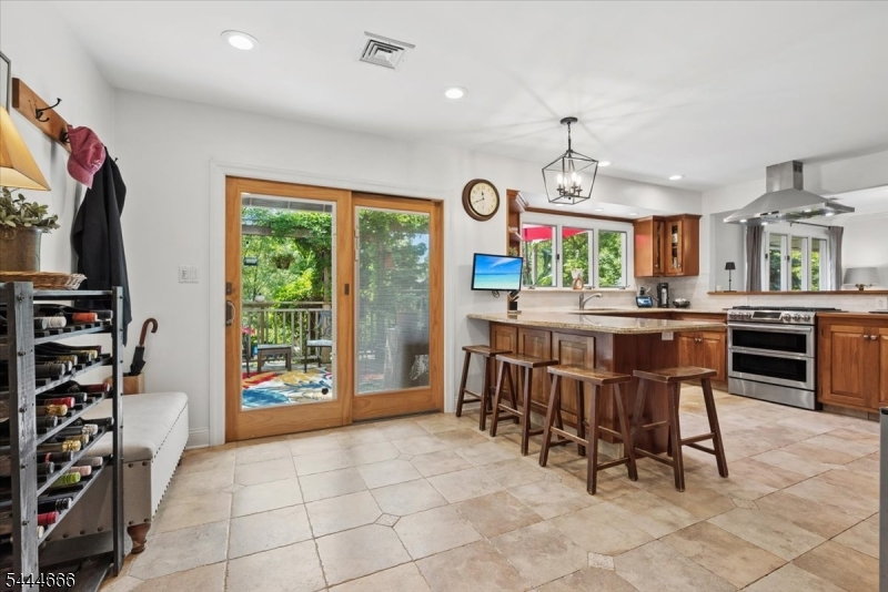 SHONGUM LAKE - Residential