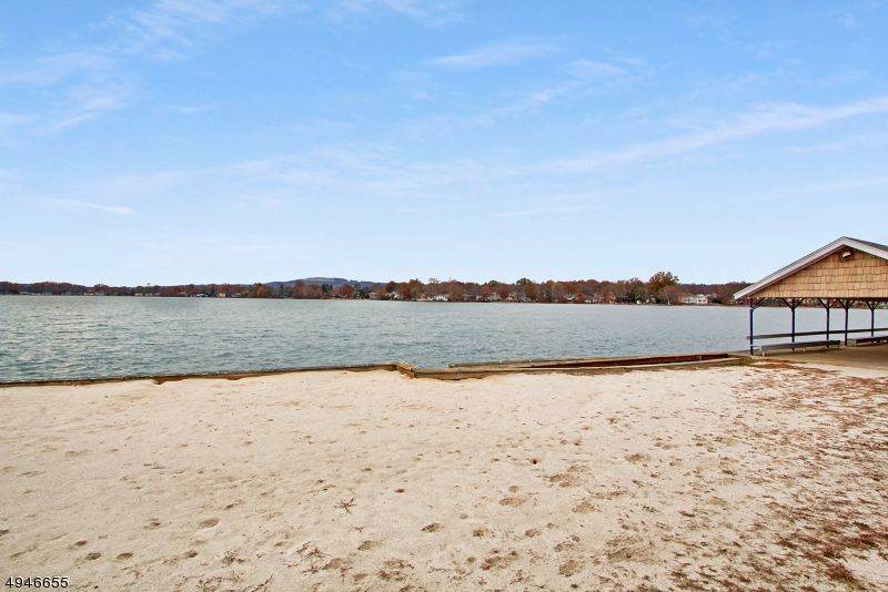 Lake Parsippany - Residential